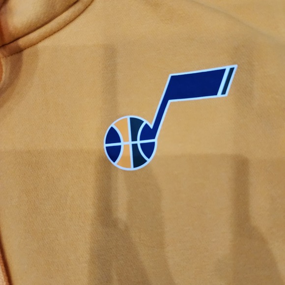 Nike women's size medium yellow utah jazz pullover crop hoodie - Picture 2 of 8